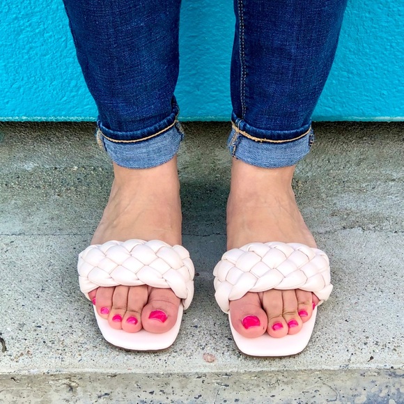 ❤️HP! Ivory Vegan Leather Braided Sandals - Picture 2 of 8